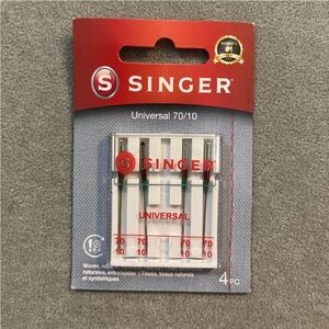 Singer Sewing Machine Needles - NEW Singer Regular Point Machine Needles (70/10)